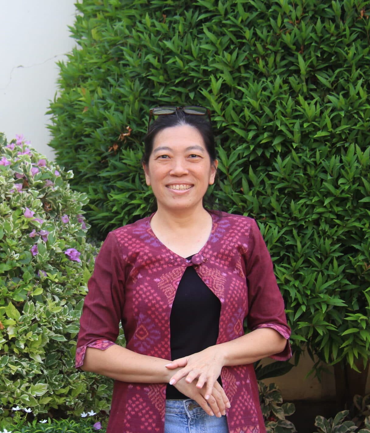 Dr. Naniek Kohdrata S.P., MLA